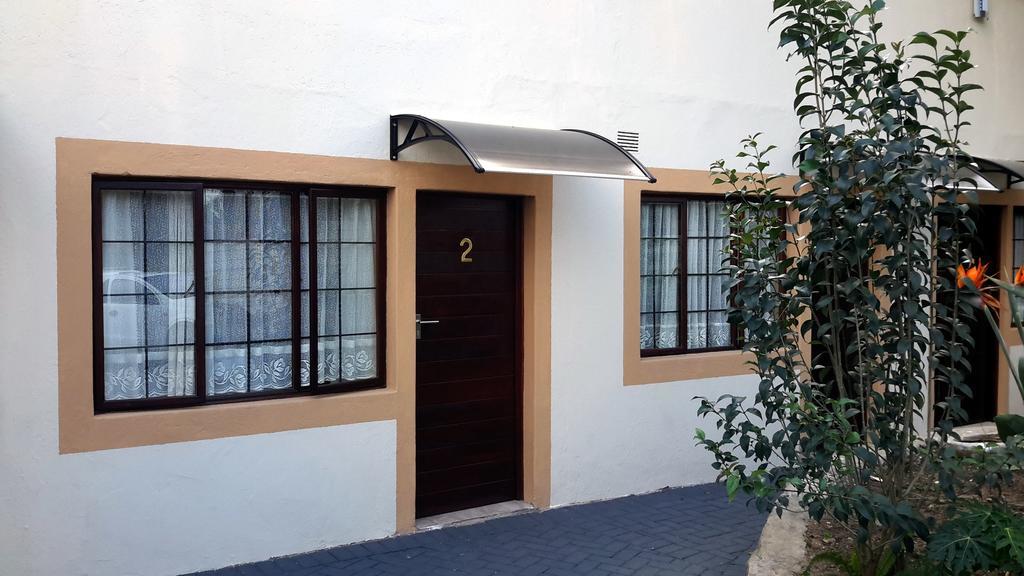 نيلسبروت Amigos Bed & Breakfast - No Loadshedding المظهر الخارجي الصورة
