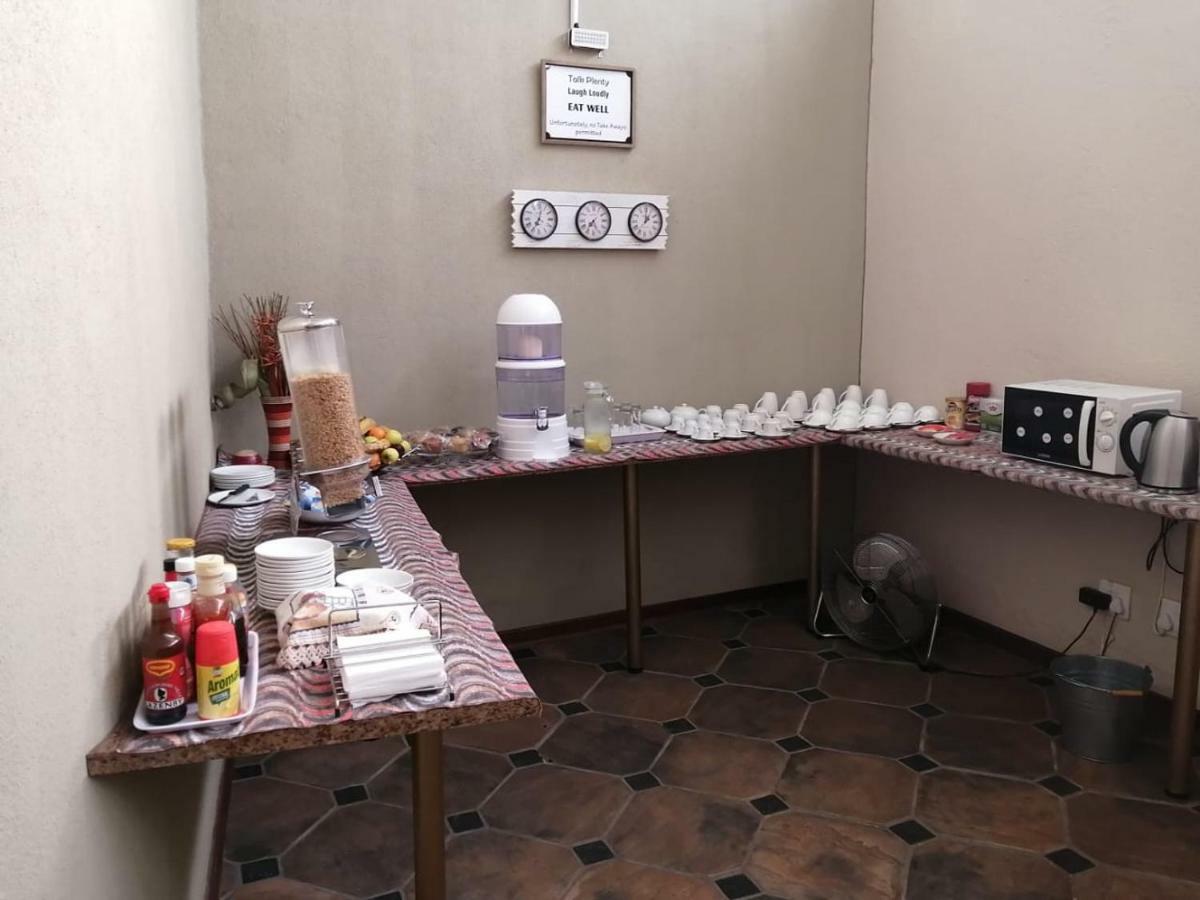 نيلسبروت Amigos Bed & Breakfast - No Loadshedding المظهر الخارجي الصورة
